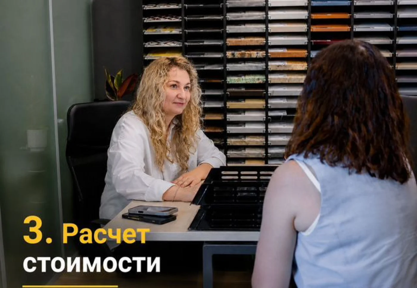 Прямая кухня на заказ из ЛДСП молочного цвета 278х54х231